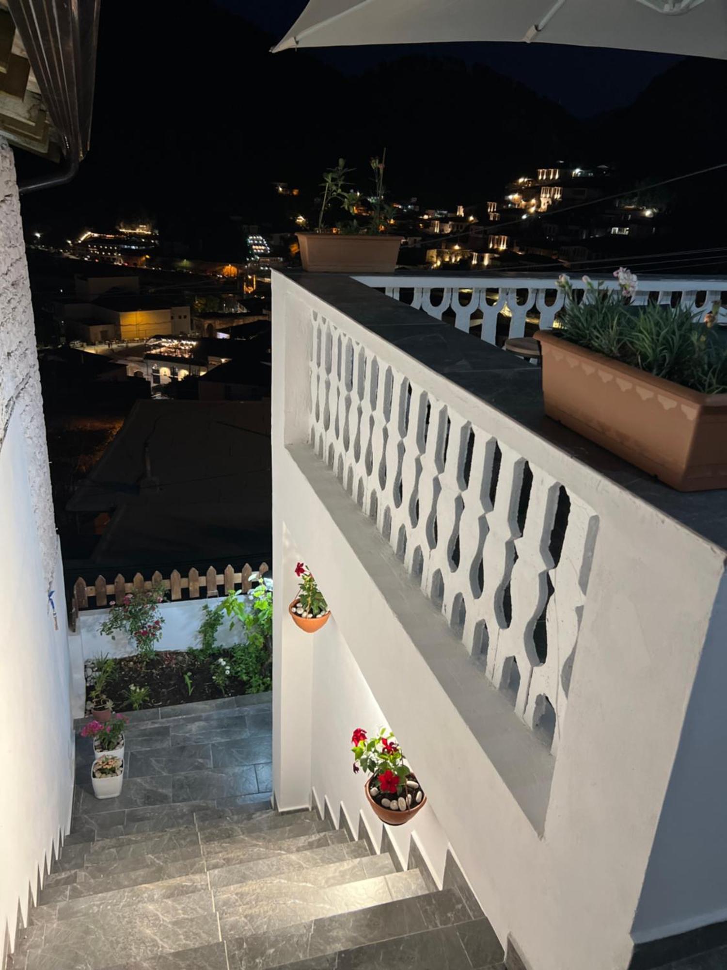 Villa Dona Берат Стая снимка